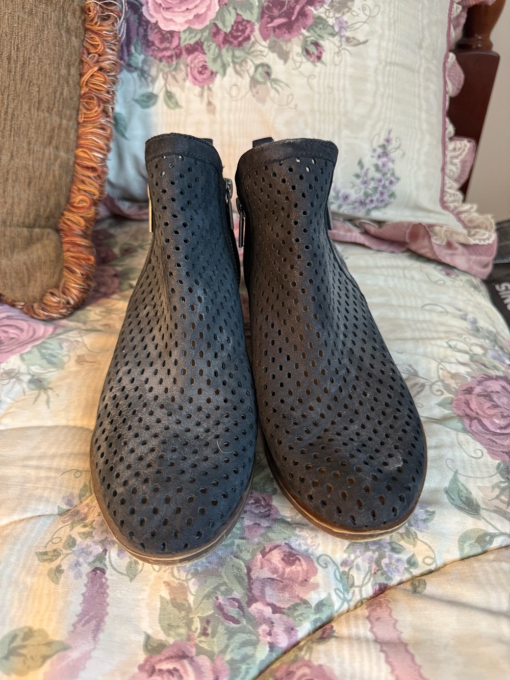 Lucky brand Booties